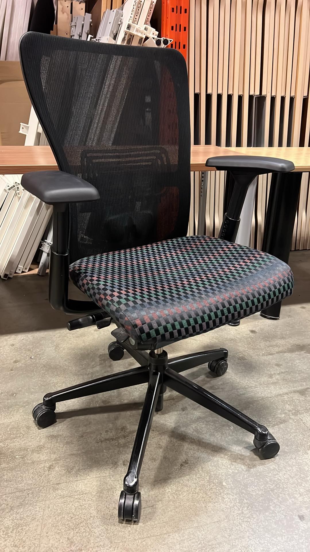 Used Fully Loaded Haworth Zody Ergonomic Office Chair Evergreen