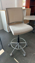 Load image into Gallery viewer, Used Sit-On-It Movi Task Stools