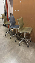 Load image into Gallery viewer, Used Herman Miller Setu Drafting Stool