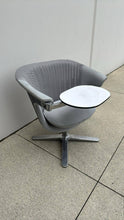 Load image into Gallery viewer, Used Steelcase i2i Lounge Chair w/ Tablet
