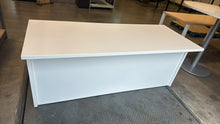 Load image into Gallery viewer, Used Haworth White Workstations – L-Shape & Straight Desks
