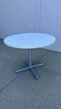 Load image into Gallery viewer, Used Steelcase 36&quot; Round Tables
