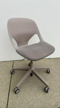 Load image into Gallery viewer, Used Herman Miller Zeph Task Chair
