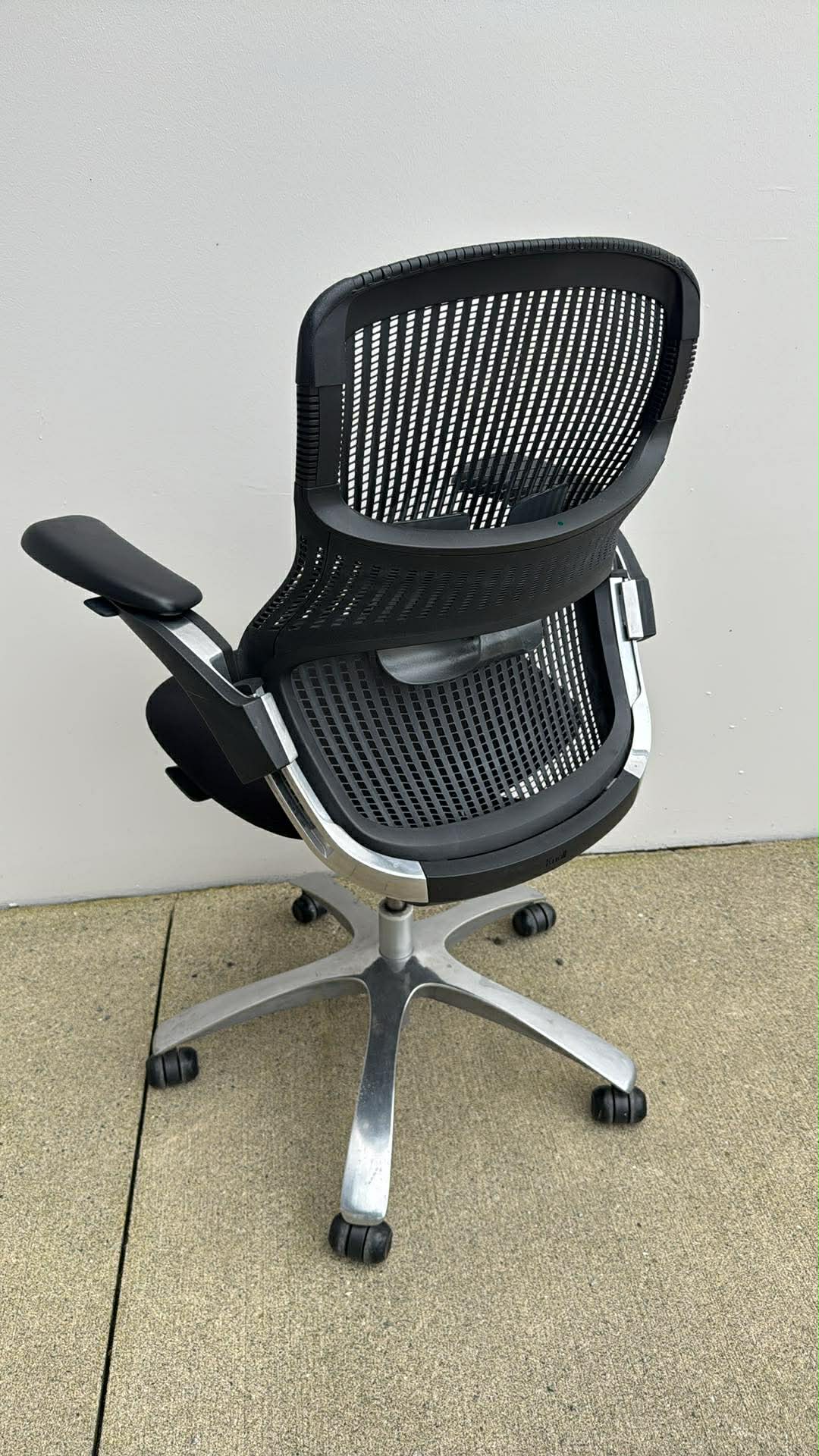 Knoll Generation Ergonomic Office Chairs – Fully Loaded