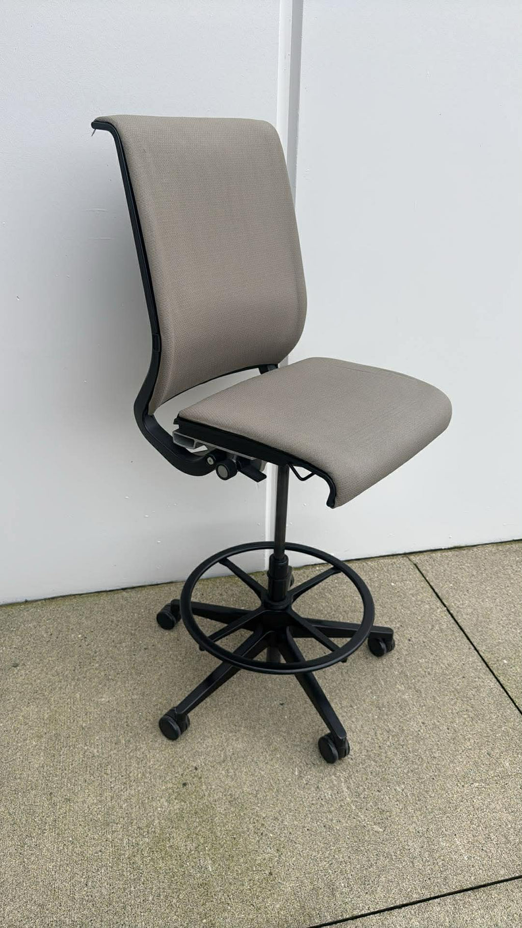 Steelcase Think Drafting Stool