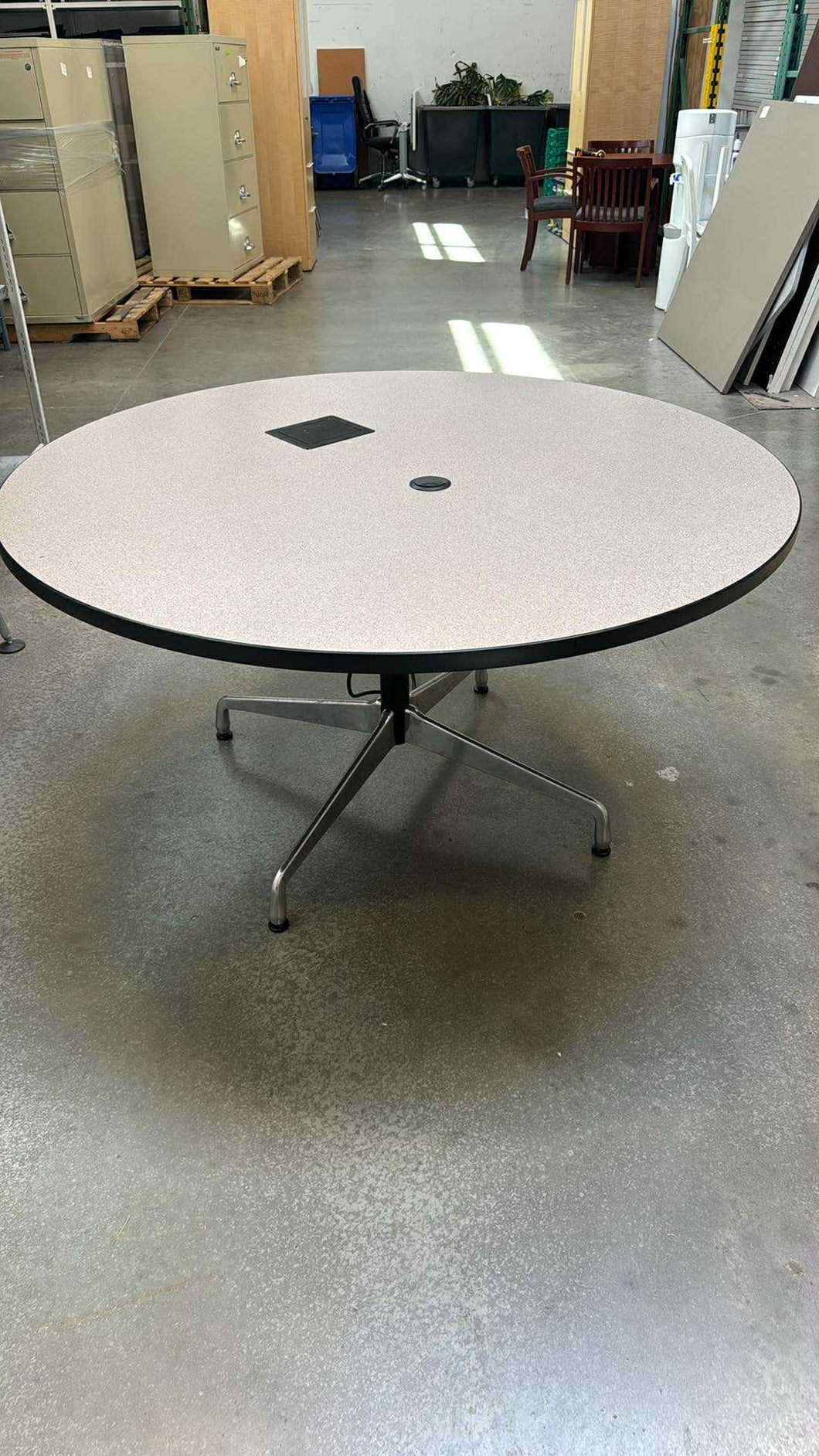 Used Herman Miller Eames 53