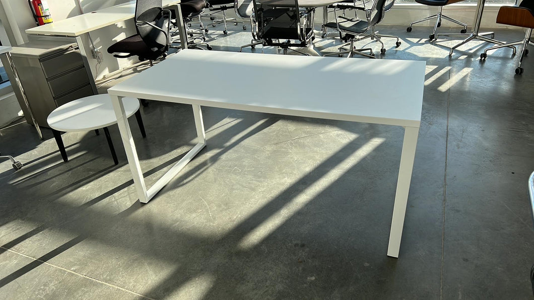 Used 30X60 Maxon Modern O-Leg Desk