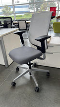 Load image into Gallery viewer, Used Ergonomic &quot;Reply&quot; Task Chairs

