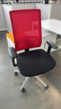 Load image into Gallery viewer, Used Boss Design Ergonomic Chair
