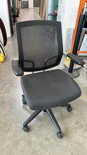 Load image into Gallery viewer, Used &quot;Sit-On-It Focus&quot; Office Chairs
