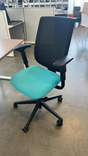 Load image into Gallery viewer, LIKE NEW Fully loaded Steelcase Reply Chairs
