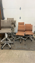 Load image into Gallery viewer, Used Herman Miller Setu Chairs
