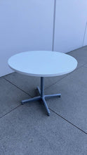 Load image into Gallery viewer, Used Steelcase 36&quot; Round Tables
