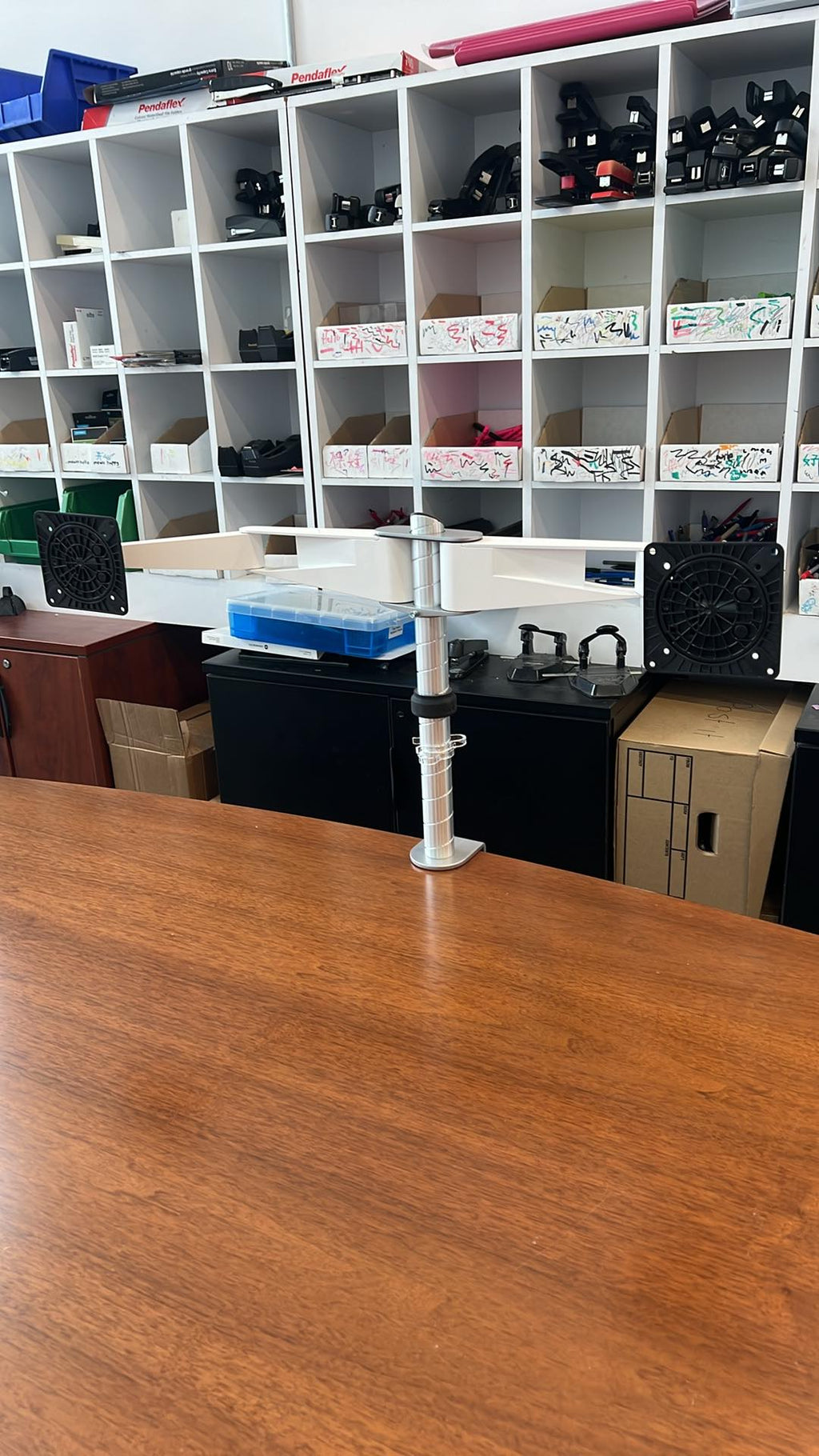 NEW Knoll/Herman Miller Sapper Double Monitor Arm