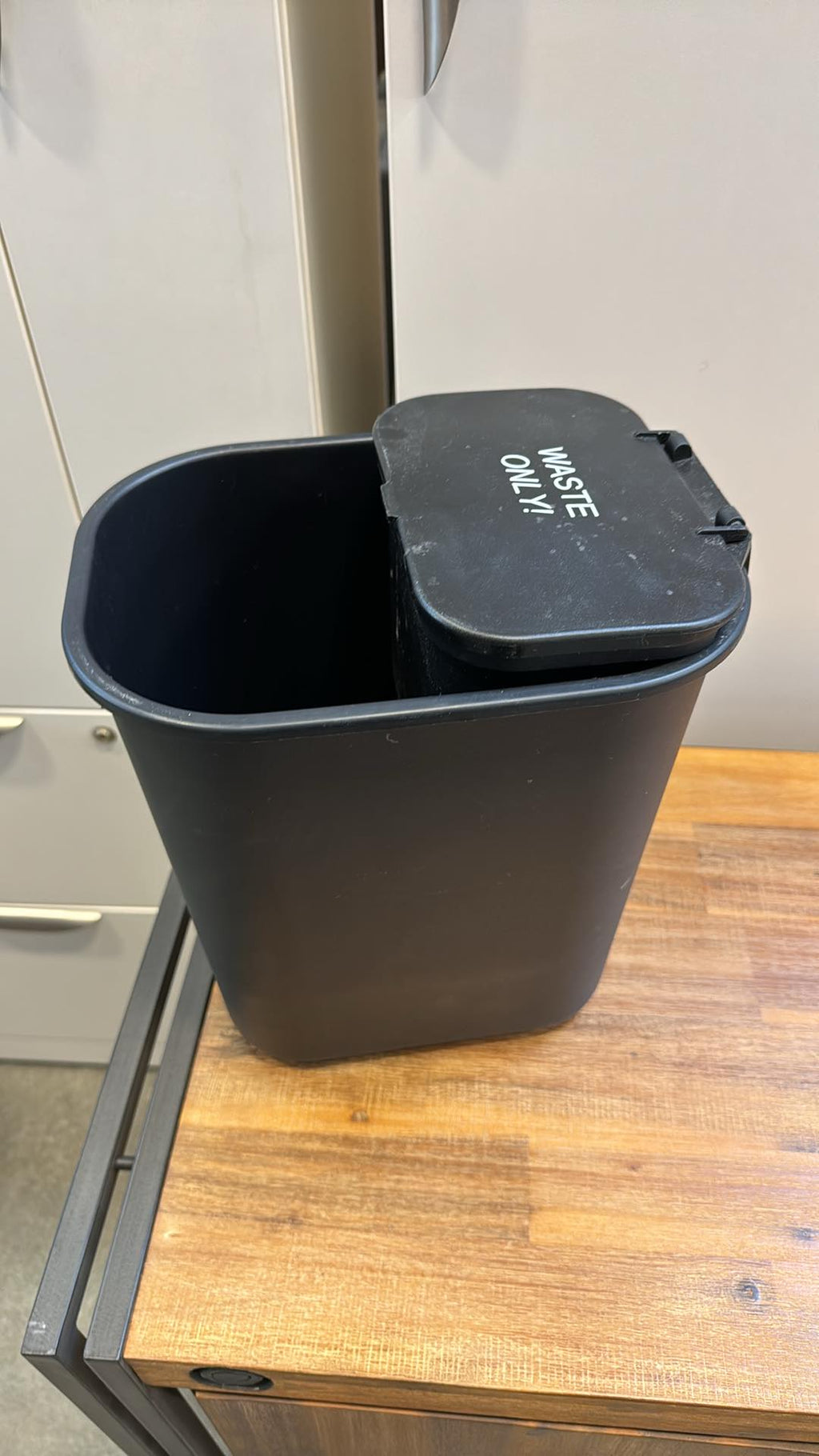 Black Recycling Bin with Waste Hanger