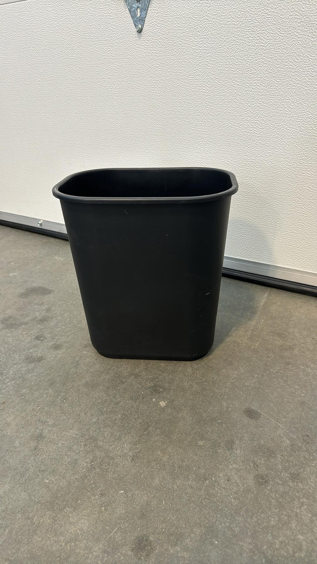 Black Recycling Bin with Waste Hanger