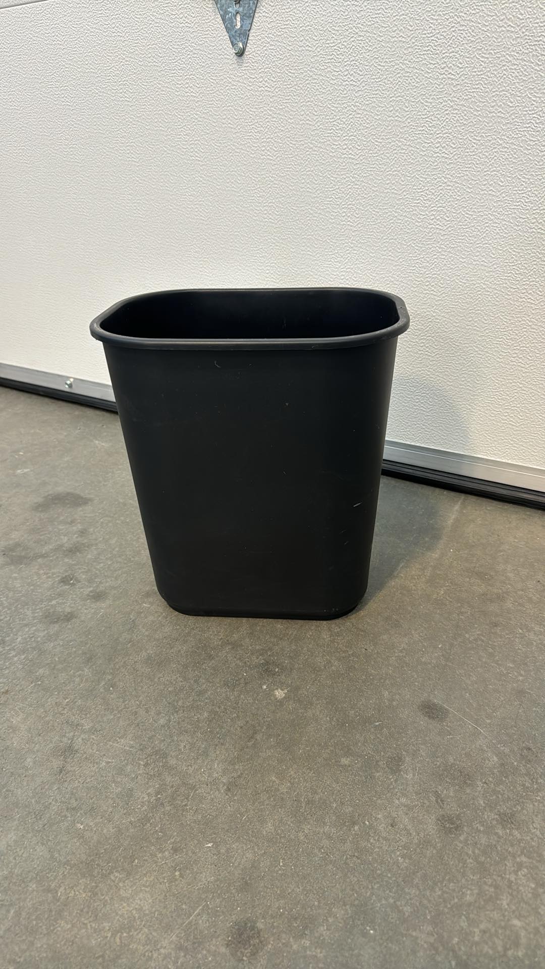 Black Recycling Bin with Waste Hanger