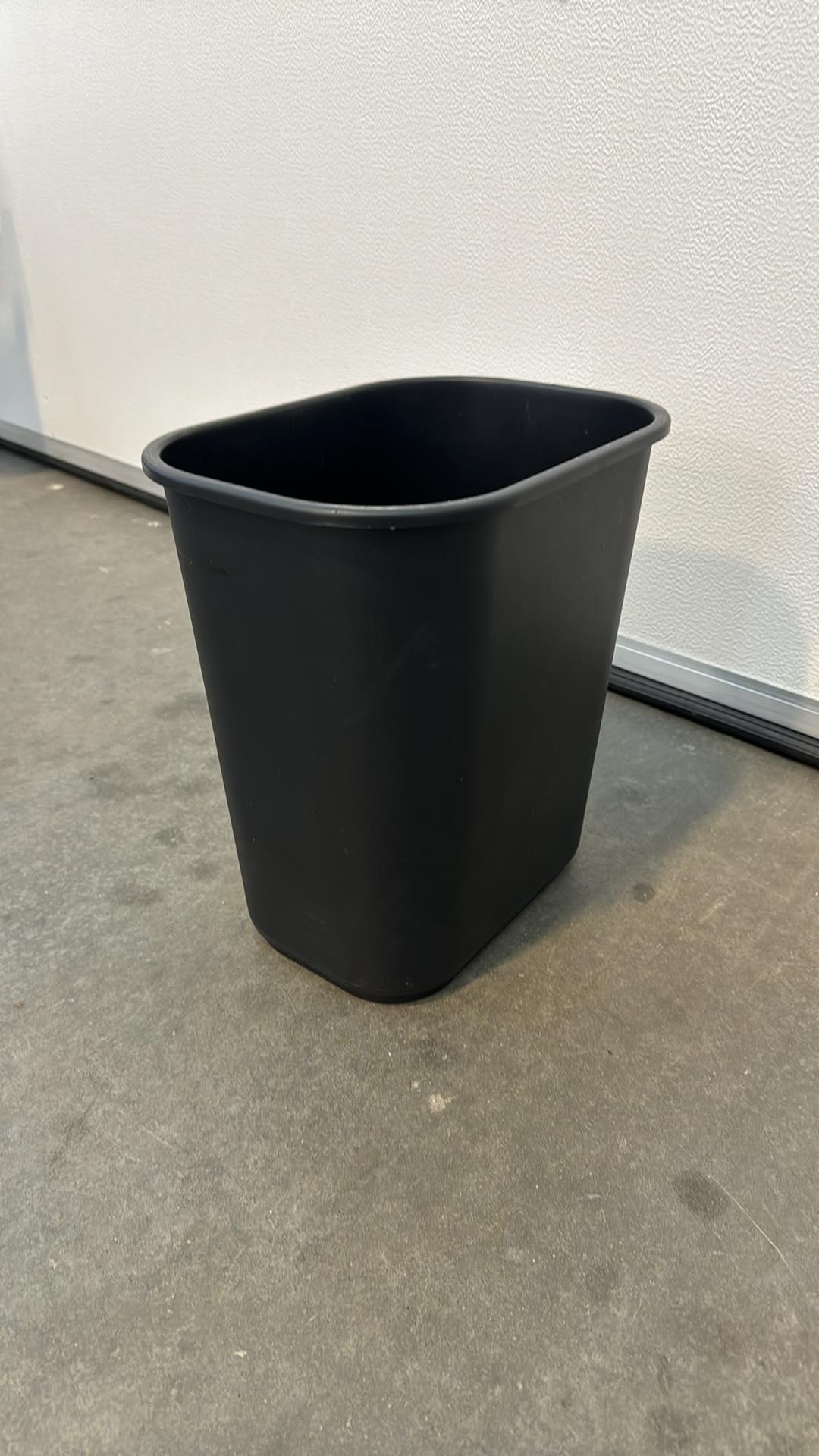 Black Recycling Bin with Waste Hanger