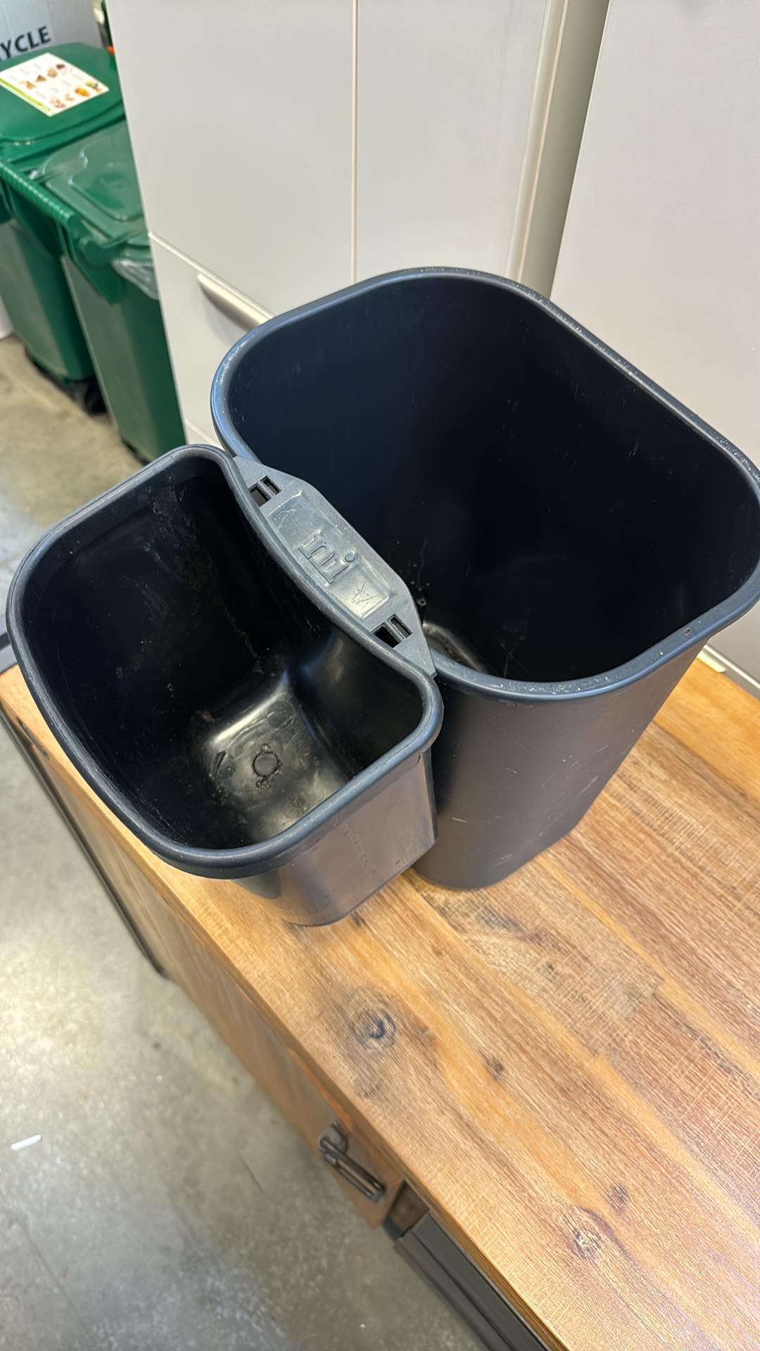 Black Recycling Bin with Waste Hanger