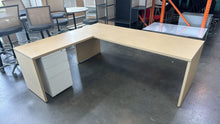 Load image into Gallery viewer, Used Herman Miller Executive L-Shape Desks
