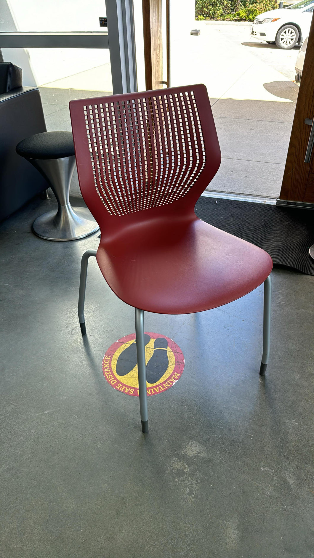 Used Knoll MultiGeneration Side Chair