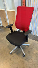 Load image into Gallery viewer, Used Boss Design Ergonomic Chair
