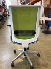 Load image into Gallery viewer, Like NEW Steelcase Reply Ergonomic Office Chair
