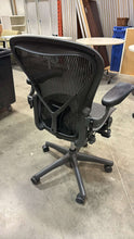 Load image into Gallery viewer, Used Herman Miller Aeron Office Chairs. Size B &amp; C
