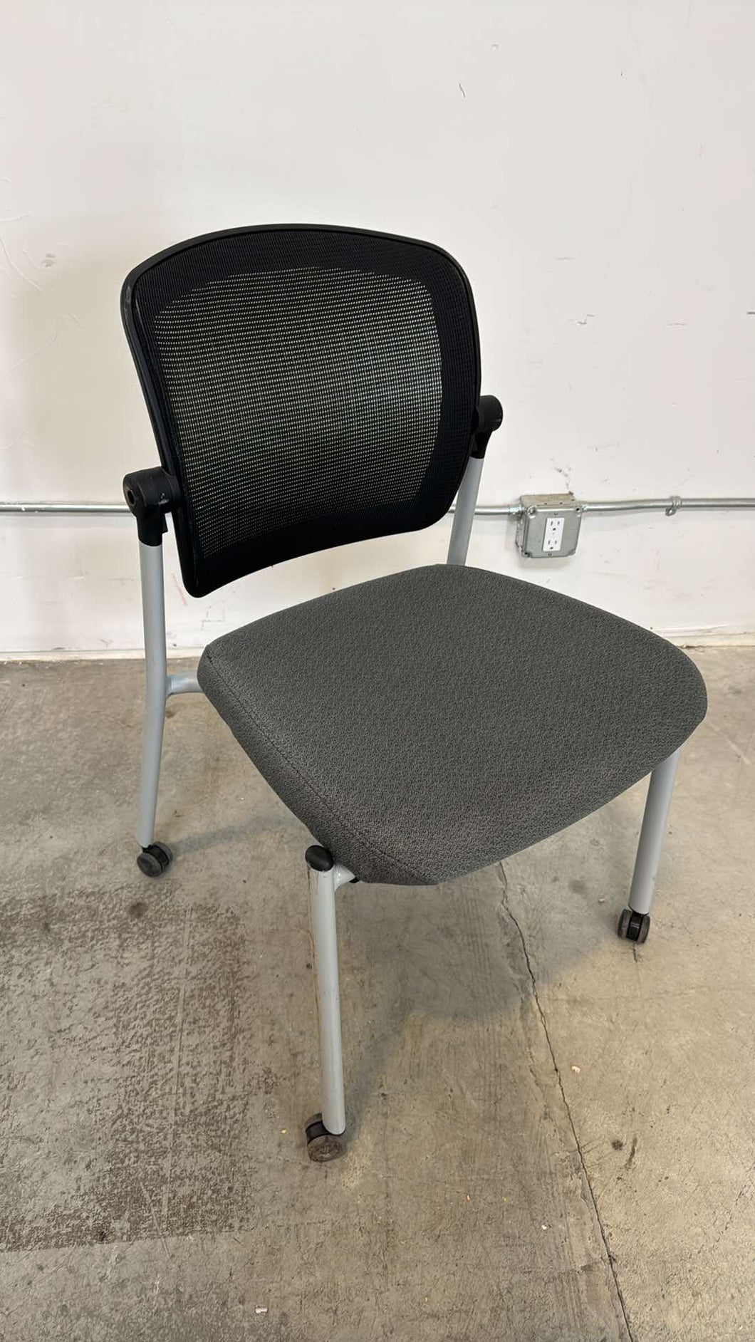 Used Hon Ceres Multi Purpose Rolling Chair