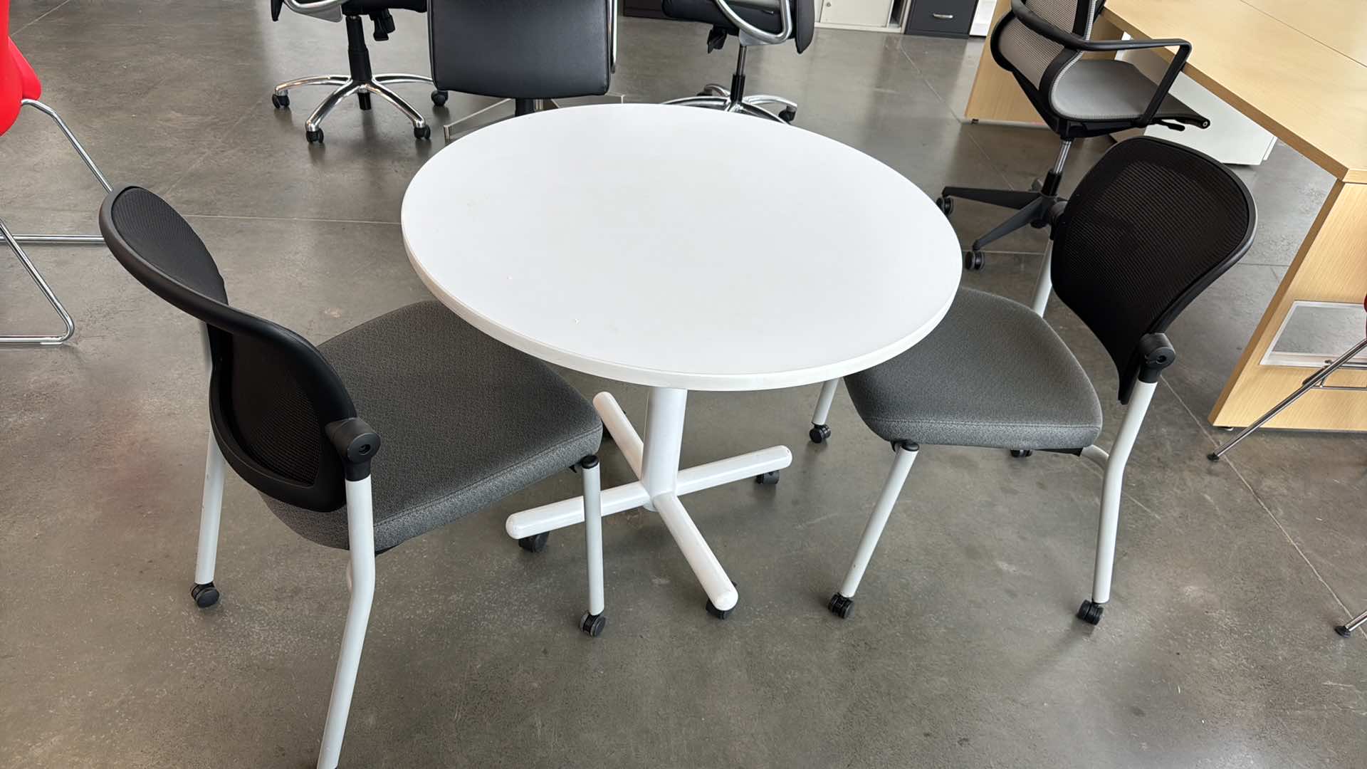 HON Ceres Multi-Purpose Rolling Chair