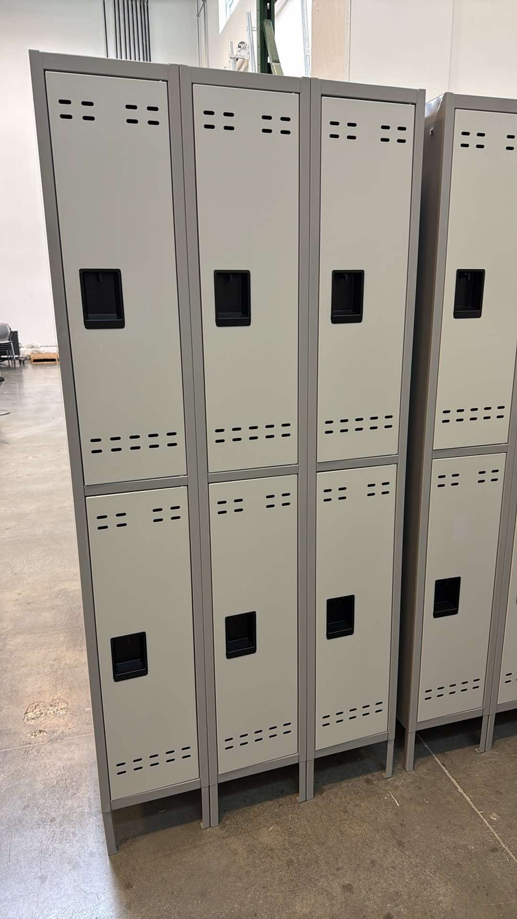 LIKE NEW Safeco 6 Person Lockers