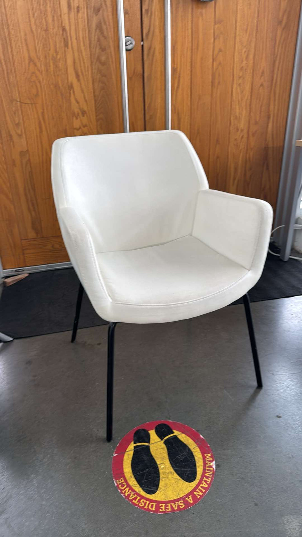 Used White Leather Steelcase 