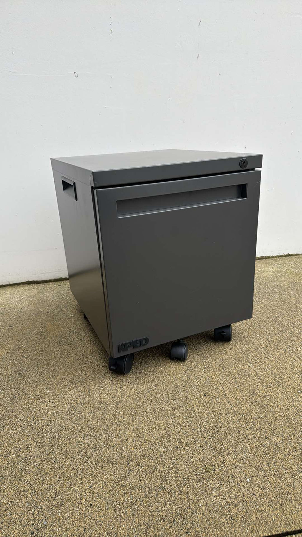KI Mobile Storage Pedestal - 18" x 15"