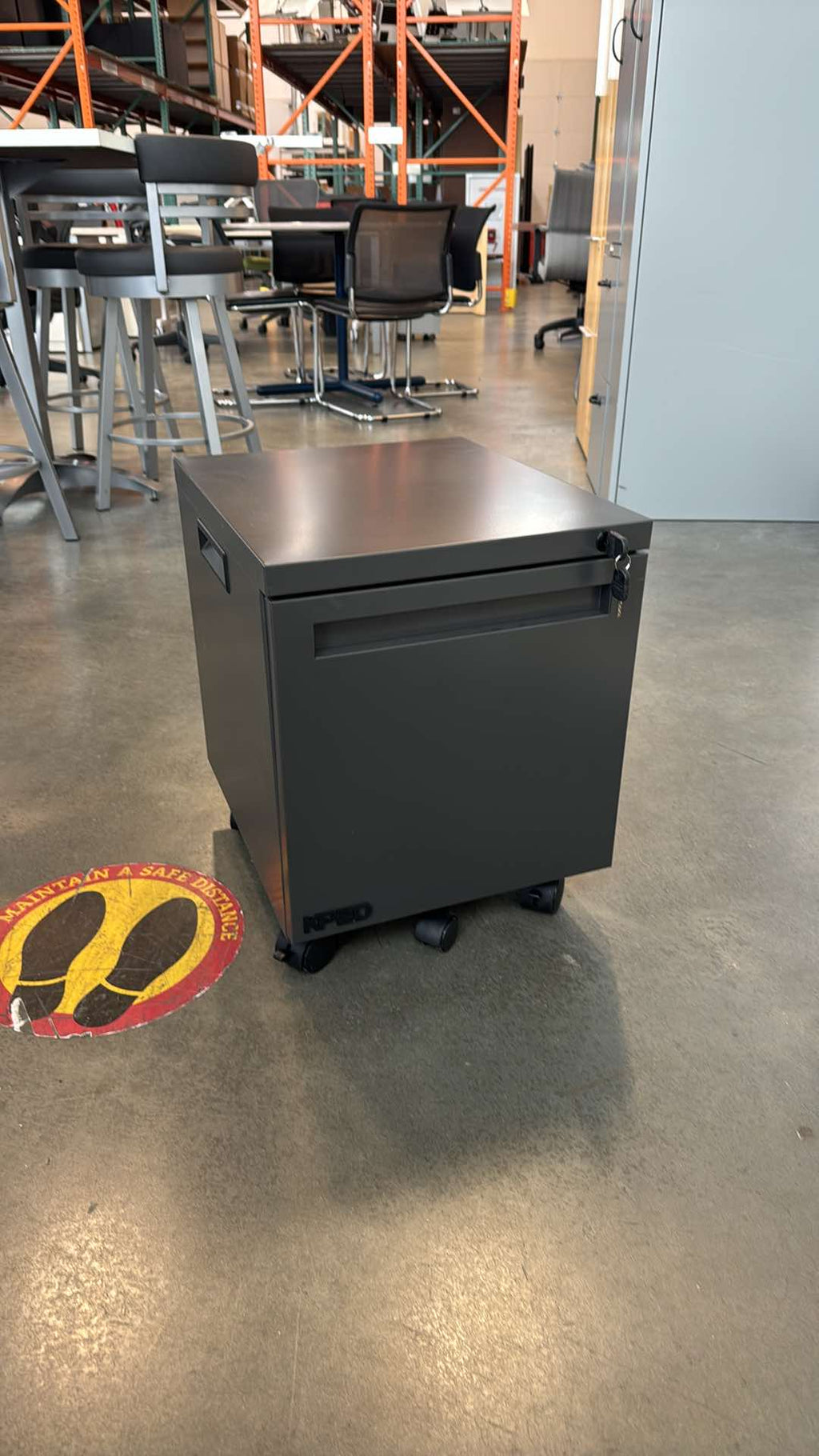 KI Mobile Storage Pedestal - 18" x 15"