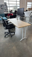 Load image into Gallery viewer, Used Knoll (Herman Miller) Single Work Desk
