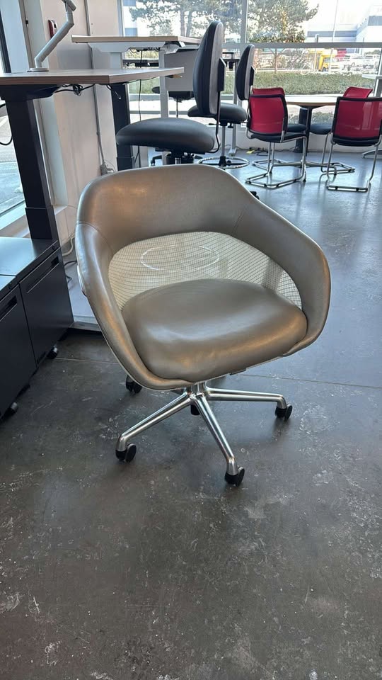 Steelcase Coalesse Bucket Lounge Chair