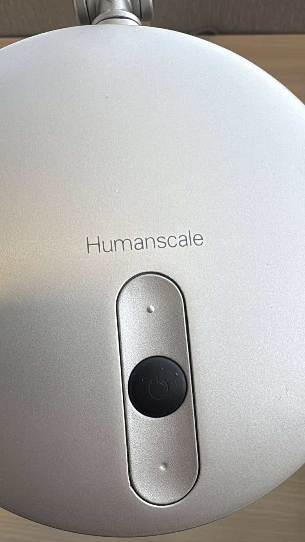 Humanscale Element Disc LED Task Light