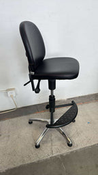 Mey Design Stationary Work Stool