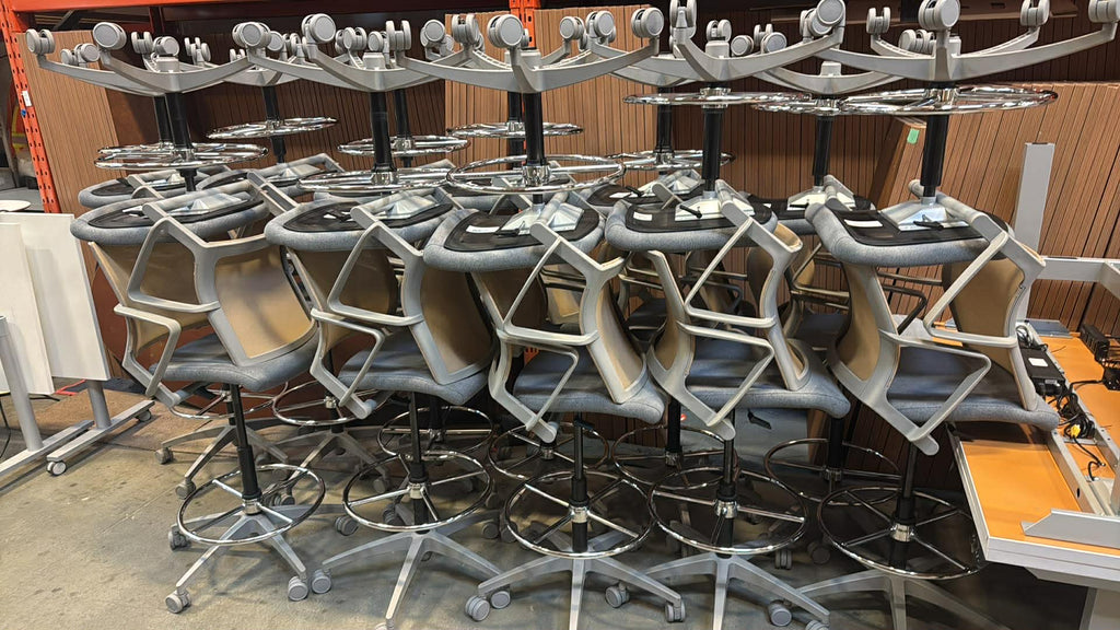 Sit-On-It Movi Task Stool