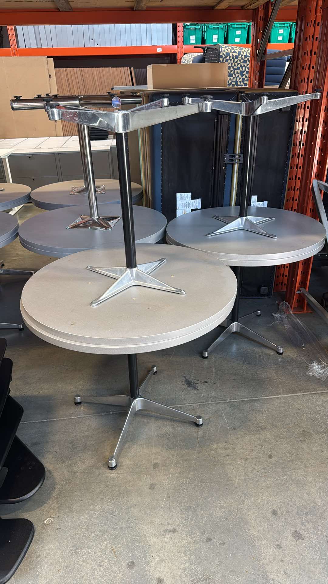 Herman Miller Round Table - 36"