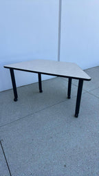 Spec Rolling Trapezoid Training Table