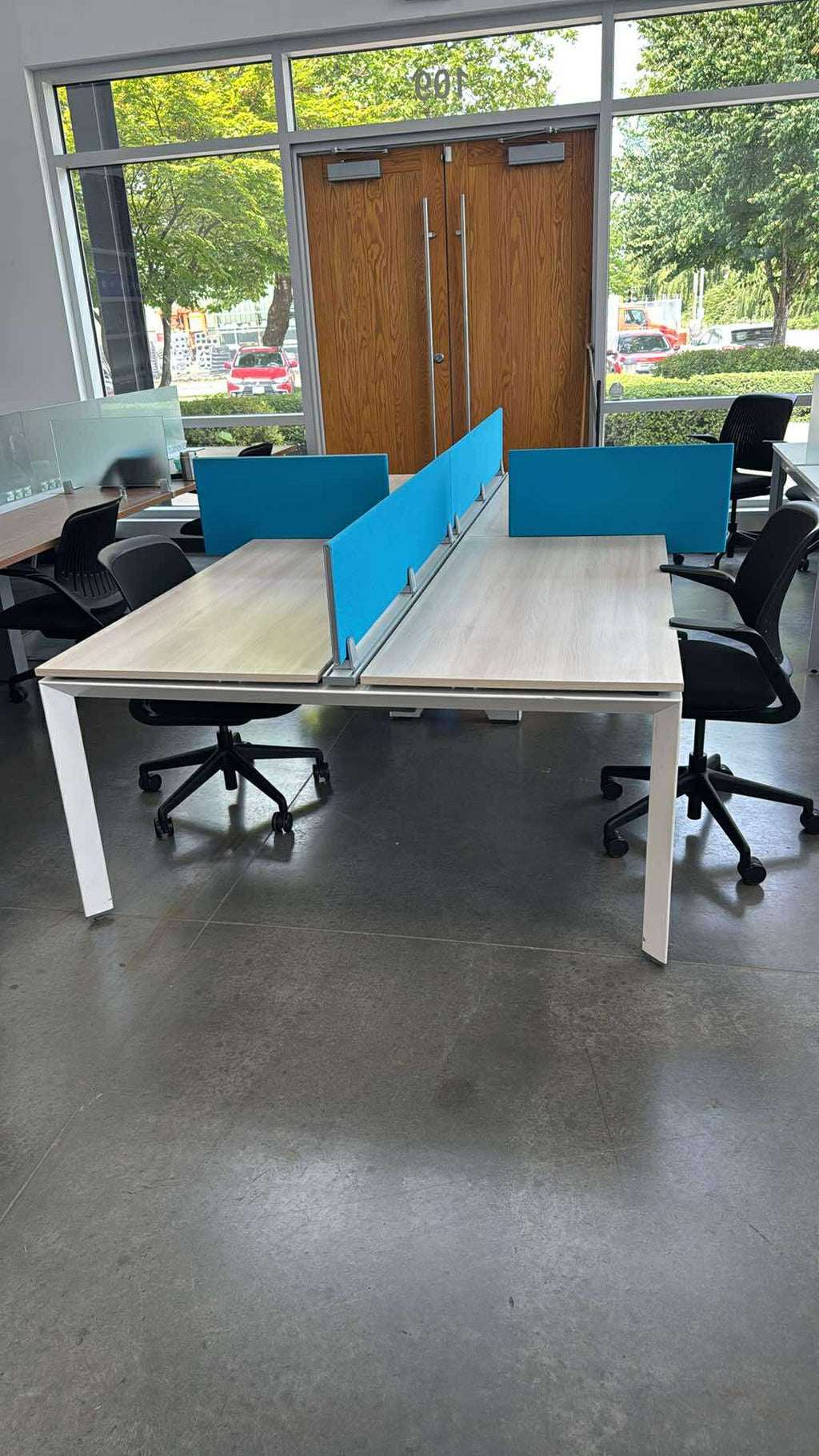Steelcase FrameOne Workstations – 4 Pod