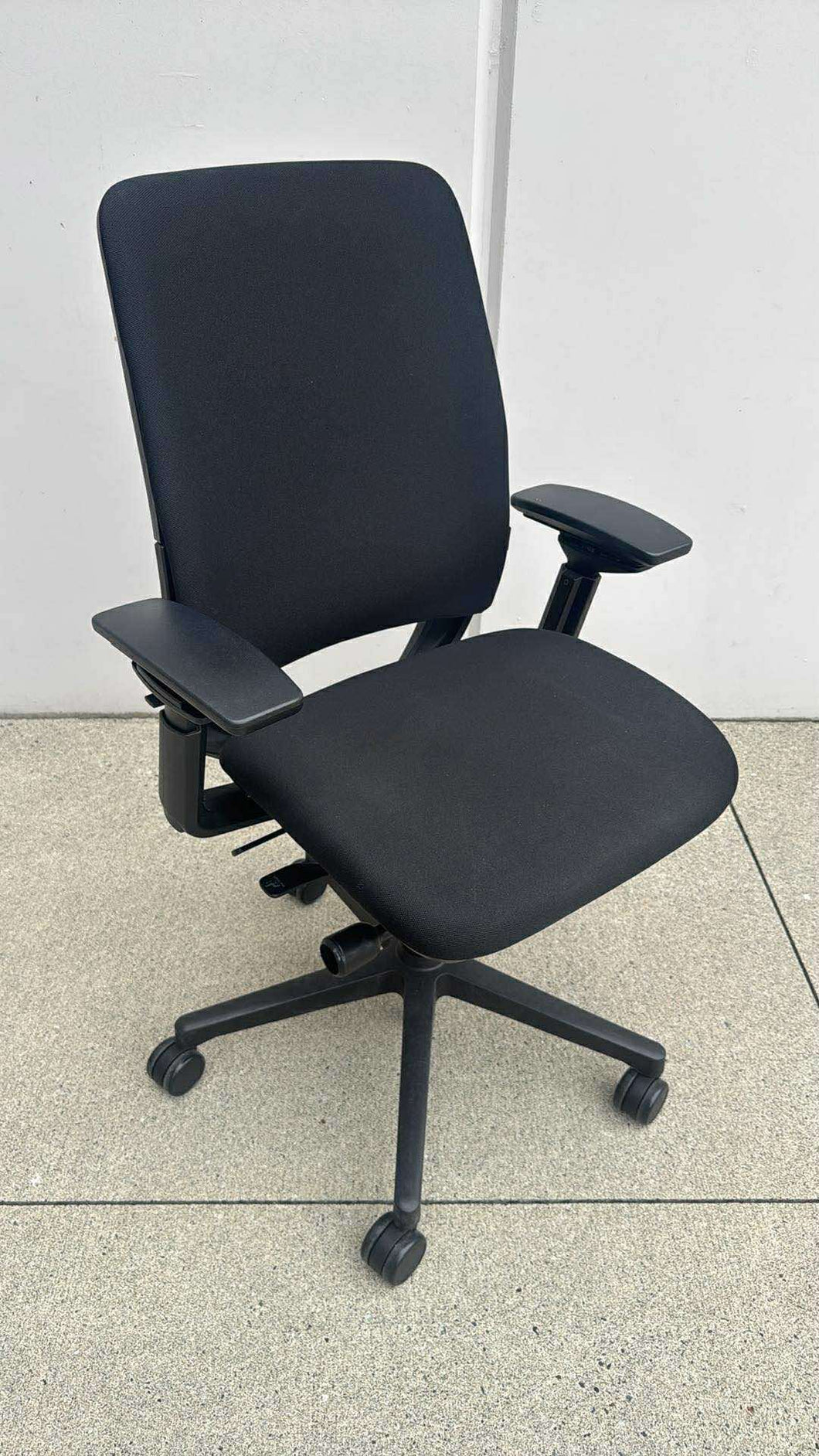 Used Fully Loaded Steelcase Amia Chair