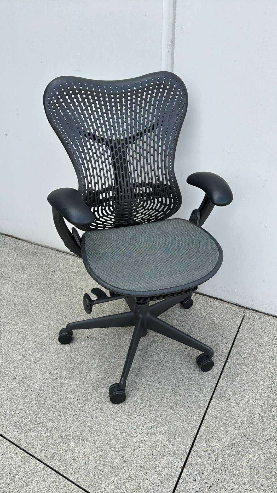 Used Herman Miller Mirra Chair -  Fully Loaded!