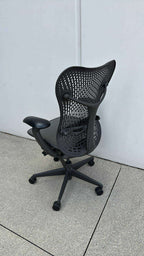 Herman Miller Mirra Chair
