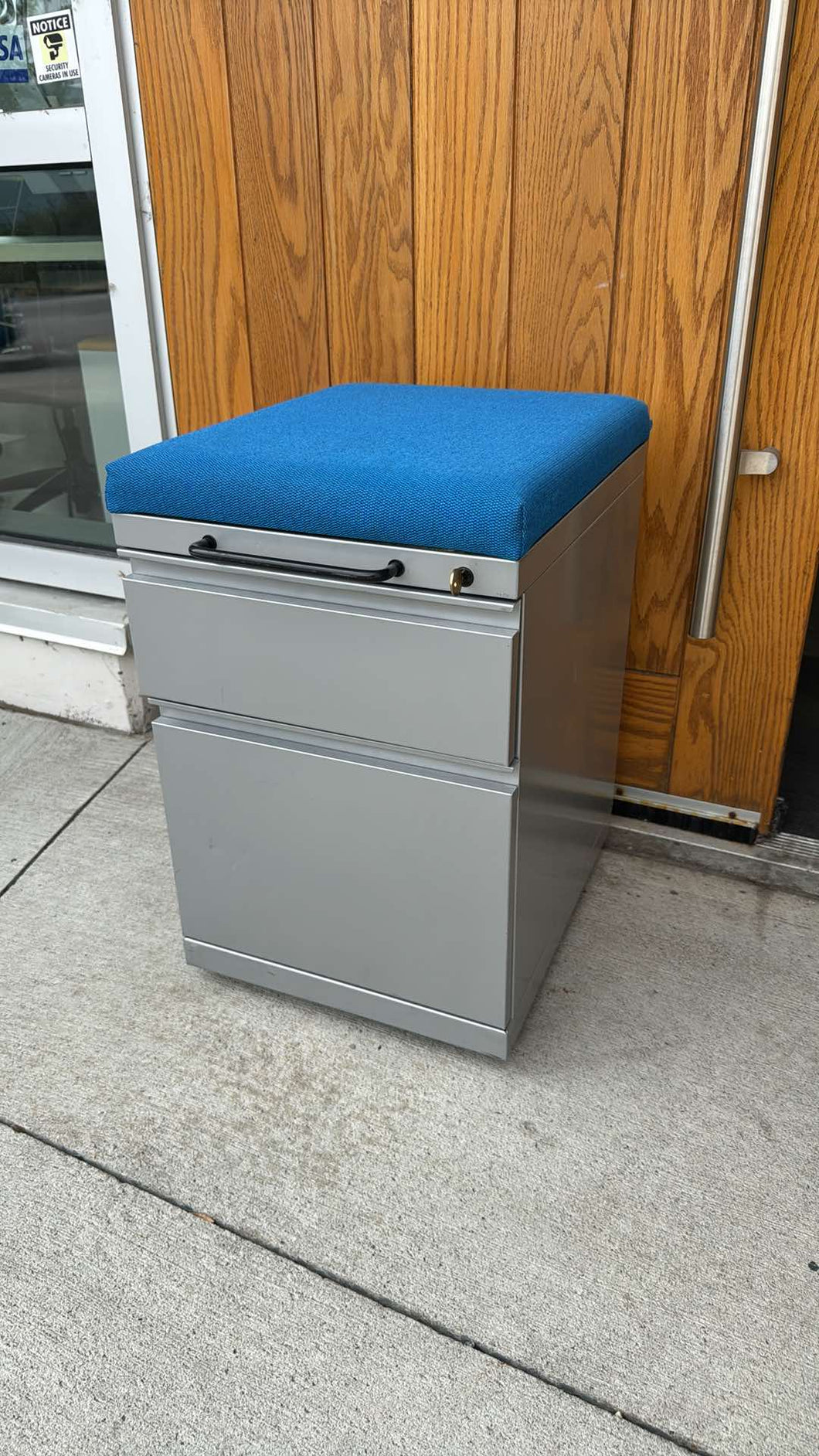 Used Herman Miller Ethospace Rolling Pedestal