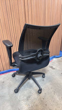 Load image into Gallery viewer, Used Haworth &quot;Improv S.E&quot; Ergonomic Task chair
