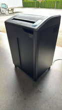 Load image into Gallery viewer, Used Fellowes Powershred 485Ci Cross-Cut 30-Sheet Shredder
