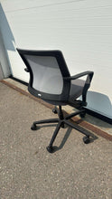Load image into Gallery viewer, Used Via Seating &quot;Reset&quot; Mid Back Task Chair
