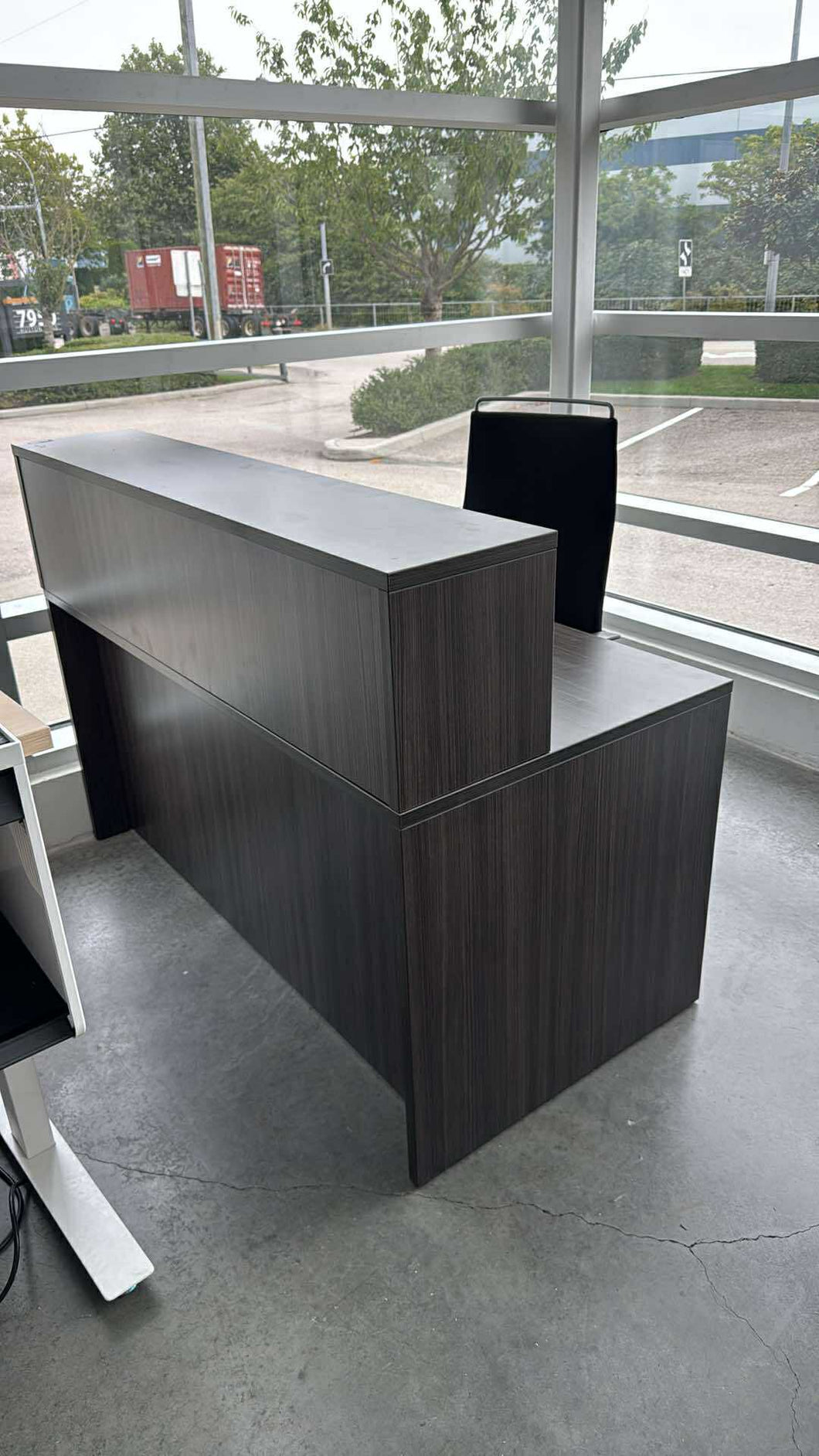 Used Source Reception Desk